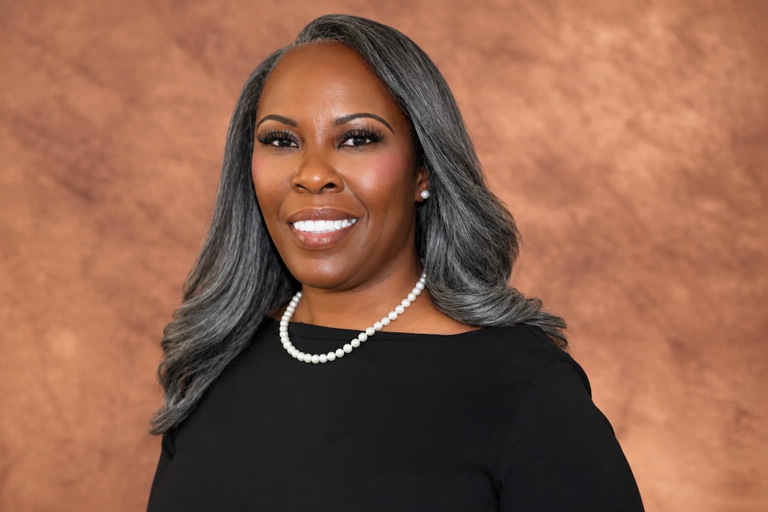 Portrait of Detra Davis, founder of The Move-In Mission Project, Inc.